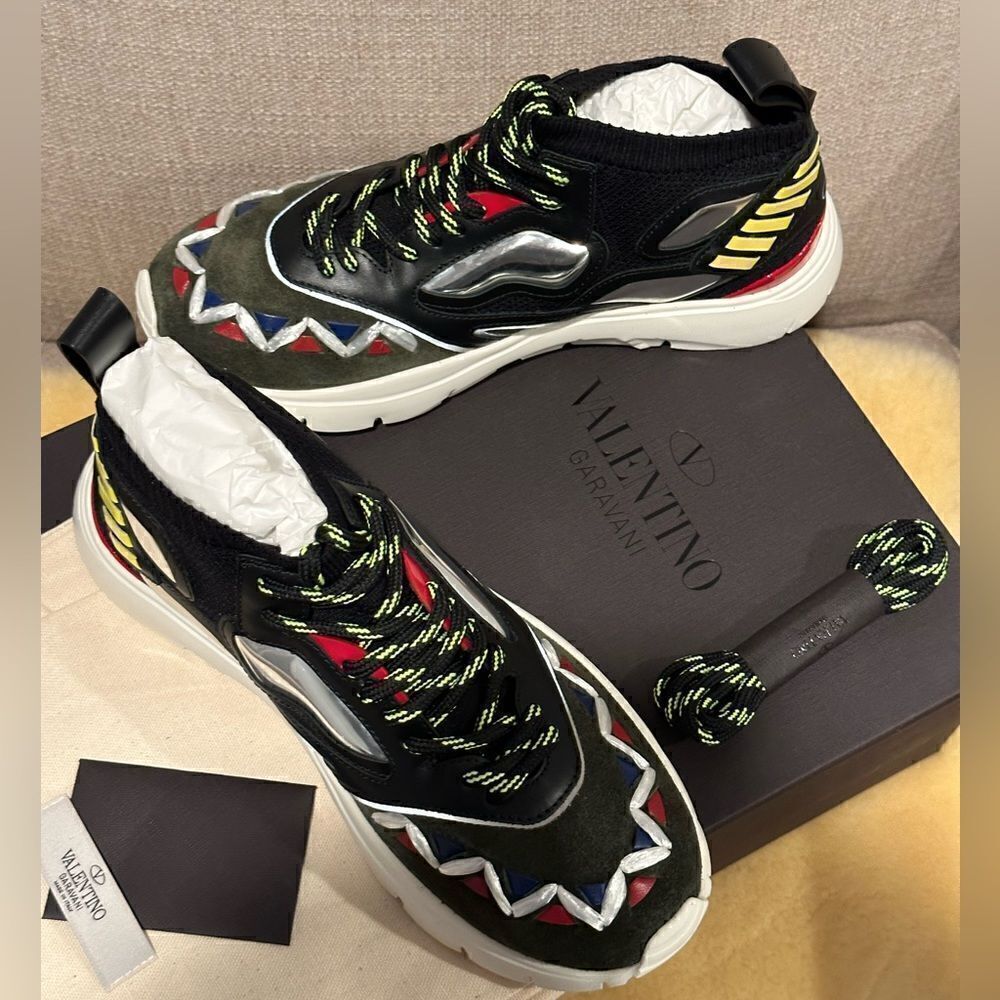 Valentino Garavani Men’ geo design leather overlay mesh lightweight sneaker Sz 8